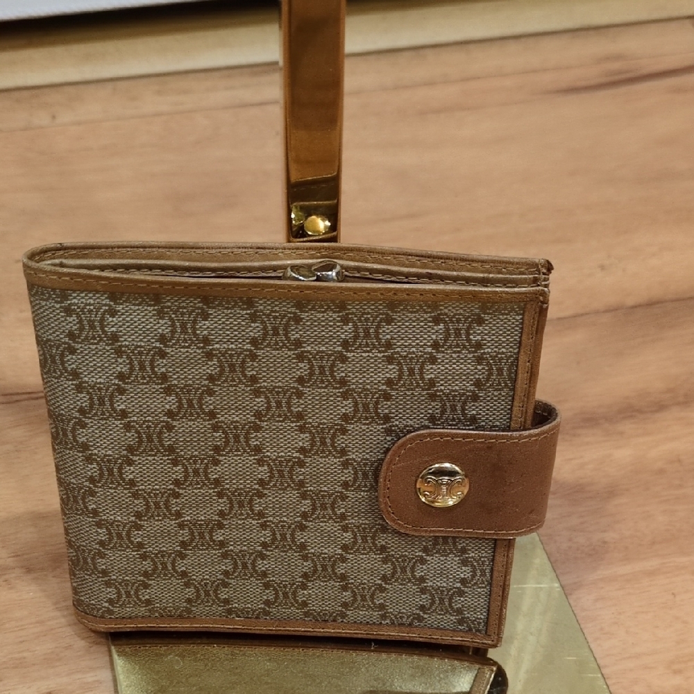 Celine EUC Light Tan Macadam Compact Wallet With Kisslock